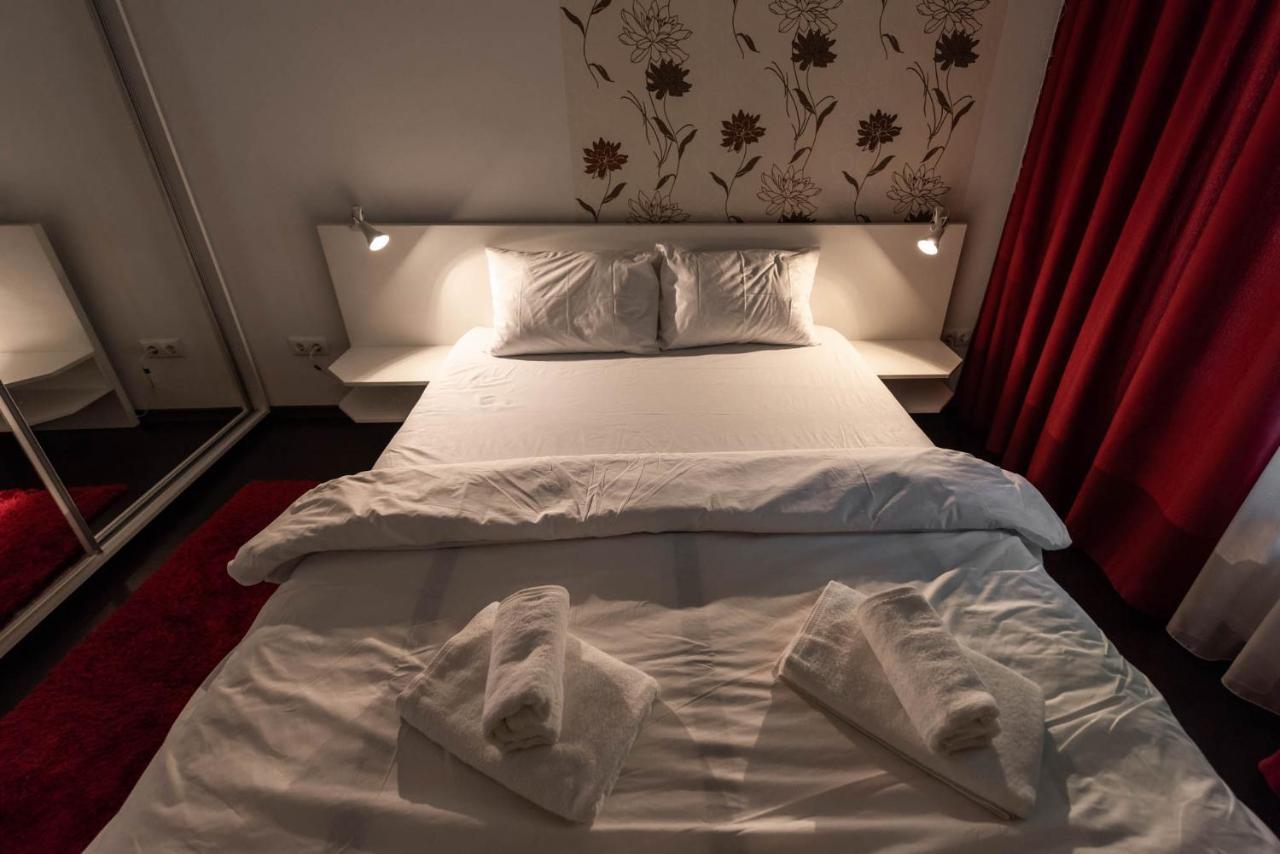 La Nueve Suite Brasov Ngoại thất bức ảnh